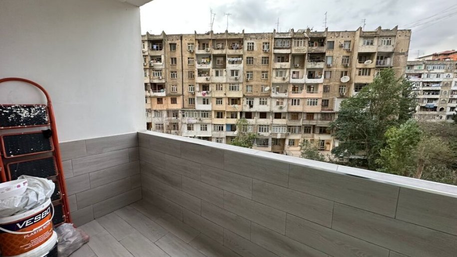 Satılır 3 otaqlı yeni tikili, 122 m², Azadlıq Prospekti m.-9