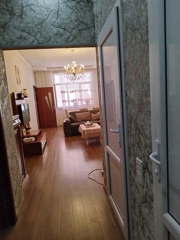 Satılır 3 otaqlı yeni tikili, 63 m², İnşaatçılar m.-8