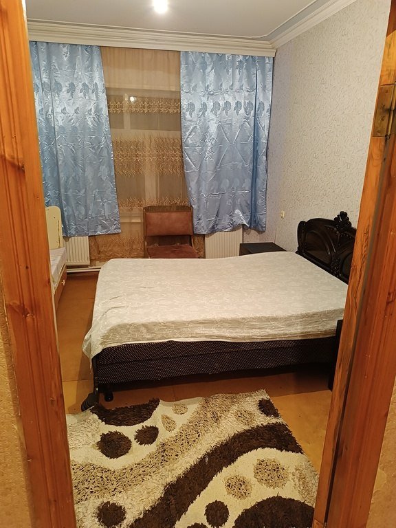 Kirayə verilir 2 otaqlı köhnə tikili, 68 m², Bakıxanov (Razin)-5