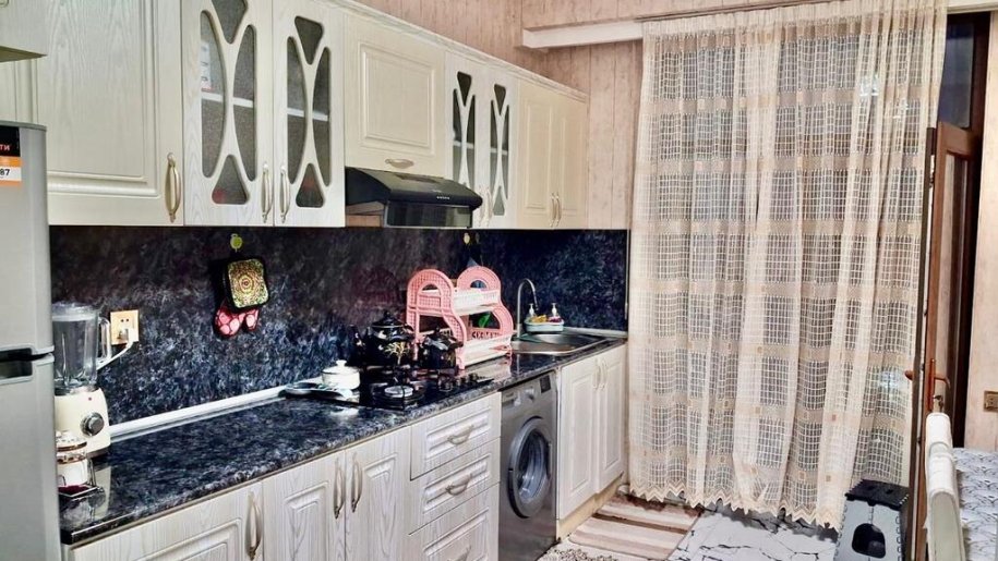 Satılır 3 otaqlı yeni tikili, 114 m², Qara Qarayev m.-7