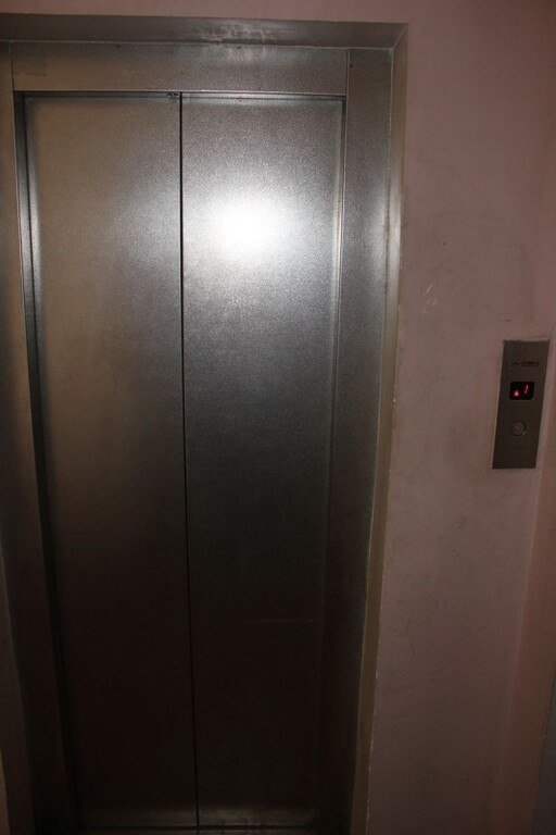 15 m<sup>2</sup> ofis icarəyə verilir, Sahil m.-4