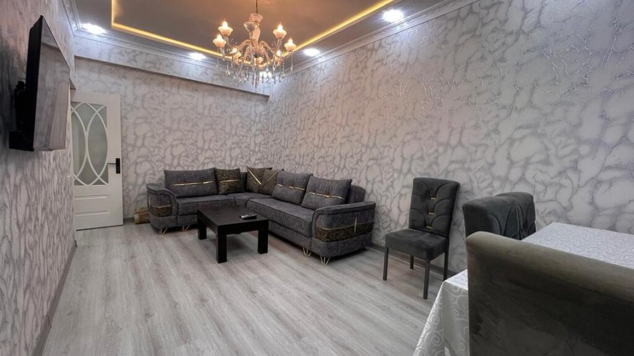 Kirayə verilir 2 otaqlı yeni tikili, 65 m², 28 May m.-2
