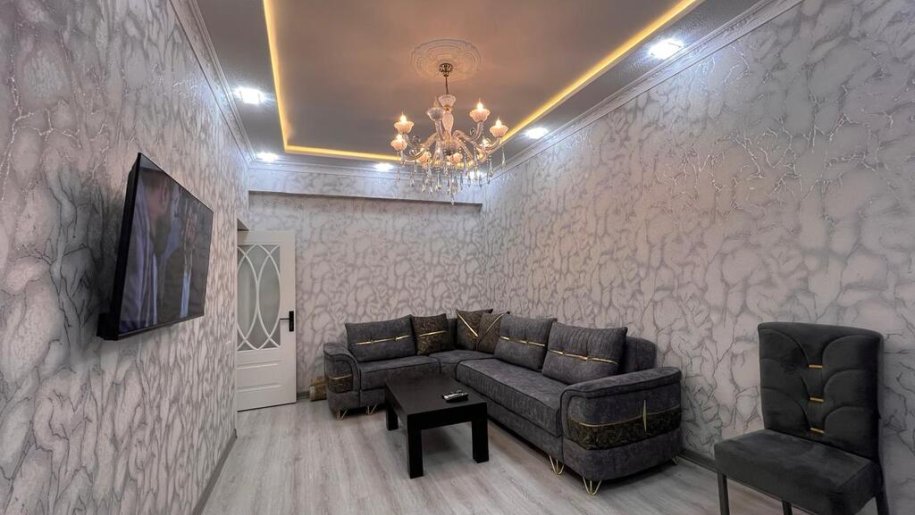 Kirayə verilir 2 otaqlı yeni tikili, 65 m², 28 May m.-3