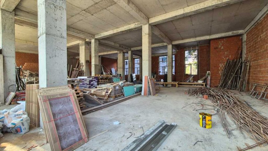 250 m<sup>2</sup> obyekt satılır, Nizami m.-5