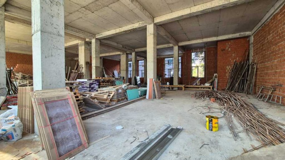 250 m<sup>2</sup> obyekt satılır, Nizami m.-6