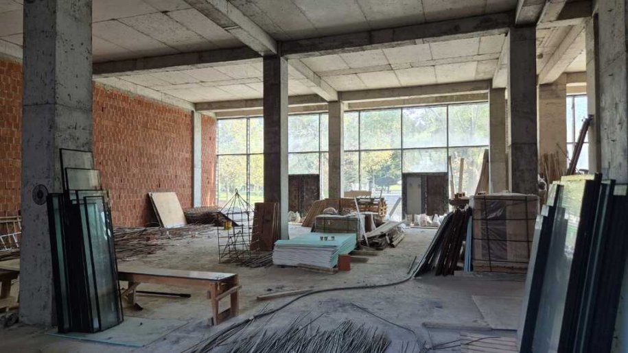 250 m<sup>2</sup> obyekt satılır, Nizami m.-8