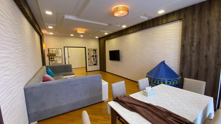 Satılır 3 otaqlı yeni tikili, 146 m², Gənclik m.-5
