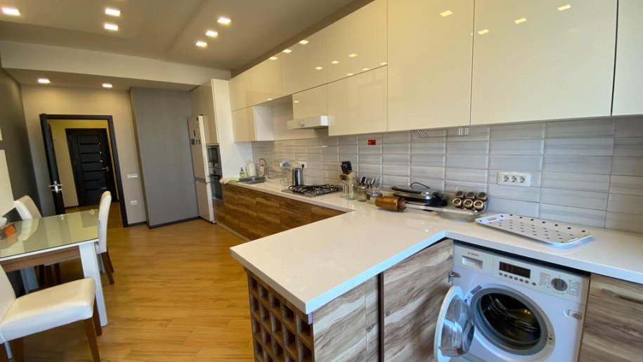 Satılır 3 otaqlı yeni tikili, 146 m², Gənclik m.-7