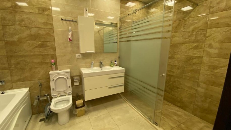 Satılır 3 otaqlı yeni tikili, 146 m², Gənclik m.-12