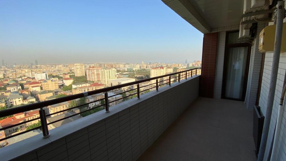 Satılır 3 otaqlı yeni tikili, 146 m², Gənclik m.-24