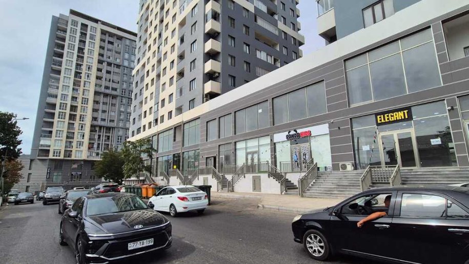 361 m<sup>2</sup> obyekt satılır, Səbail-1