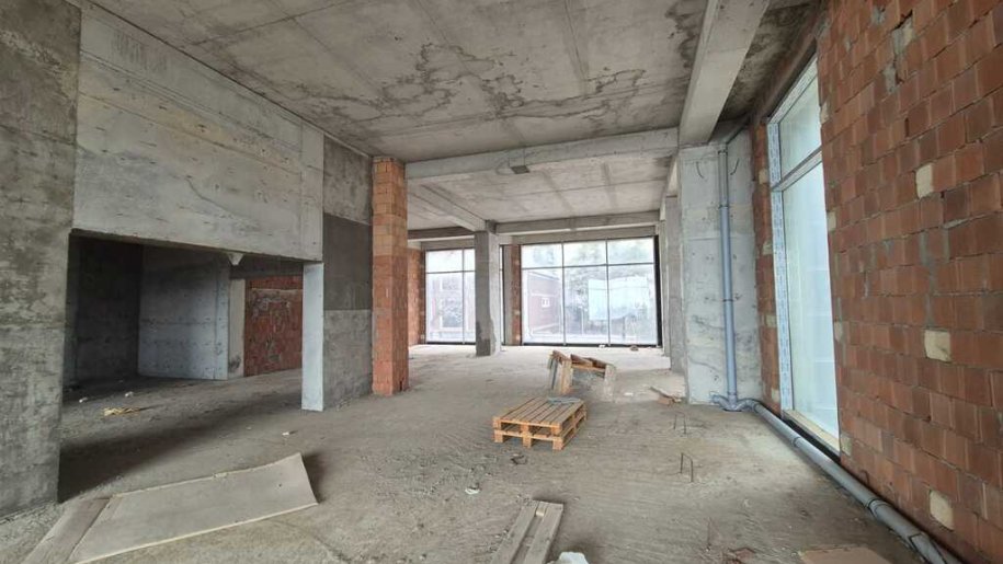 361 m<sup>2</sup> obyekt satılır, Səbail-6