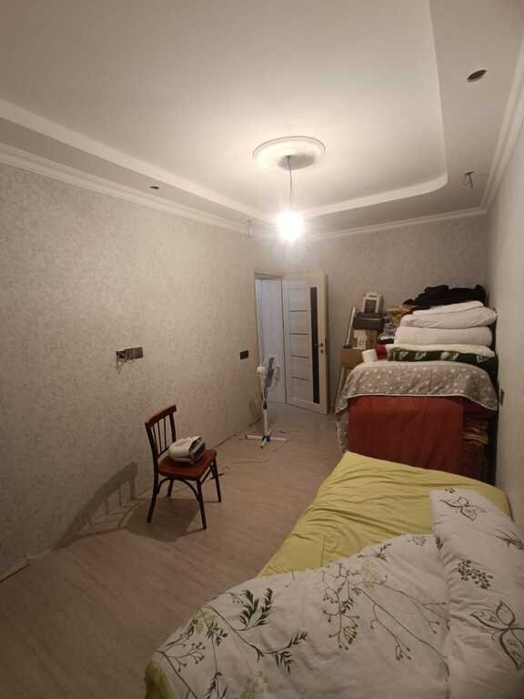 Satılır 4 otaqlı köhnə tikili, 100 m², Neftçilər m.-5