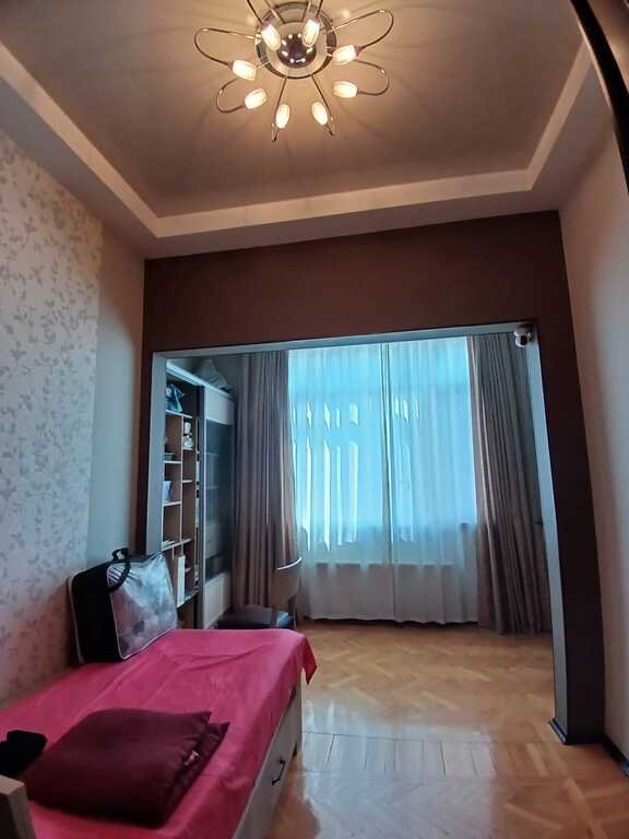 Satılır 3 otaqlı yeni tikili, 72 m², Elmlər Akademiyası m.-15