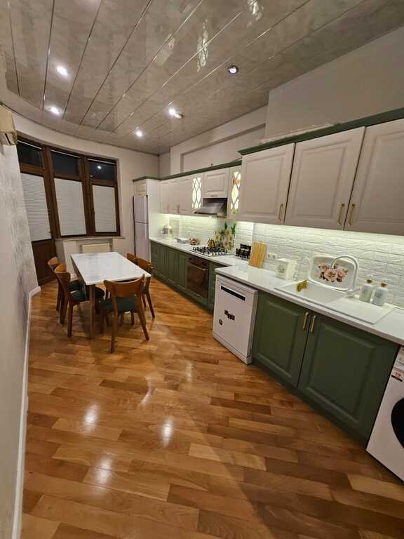 Satılır 3 otaqlı yeni tikili, 120 m², Nəsimi-5