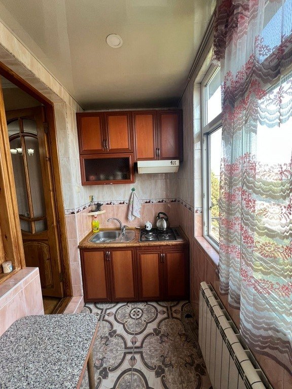 Satılır 2 otaqlı köhnə tikili, 55 m², Memar Əcəmi m.-8