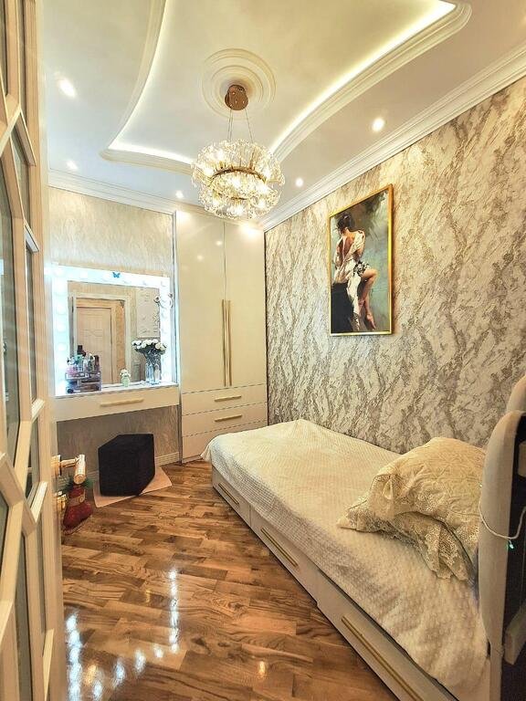 Satılır 3 otaqlı yeni tikili, 105 m², Qara Qarayev m.-4