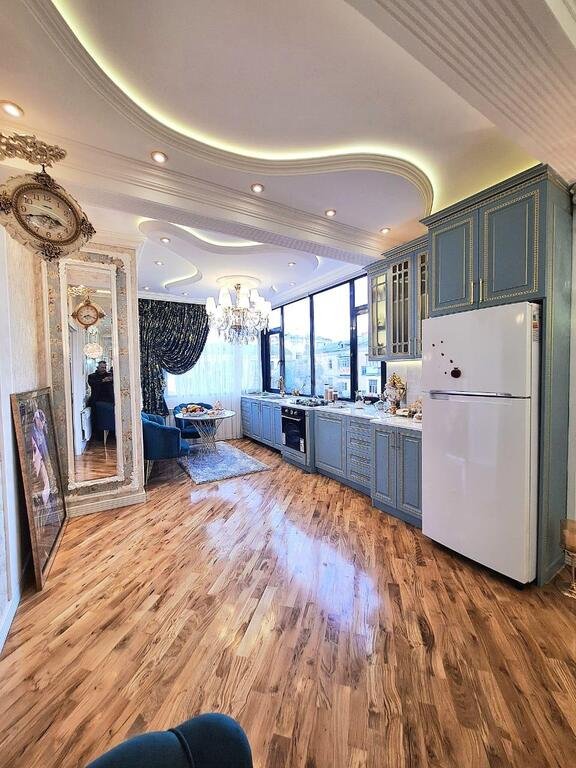 Satılır 3 otaqlı yeni tikili, 105 m², Qara Qarayev m.-5