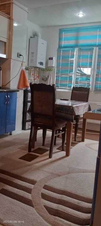 Satılır 3 otaqlı köhnə tikili, 100 m², Bakıxanov (Razin)-1