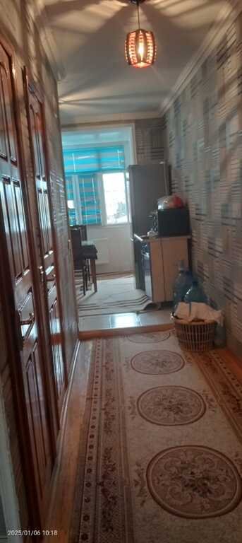 Satılır 3 otaqlı köhnə tikili, 100 m², Bakıxanov (Razin)-3