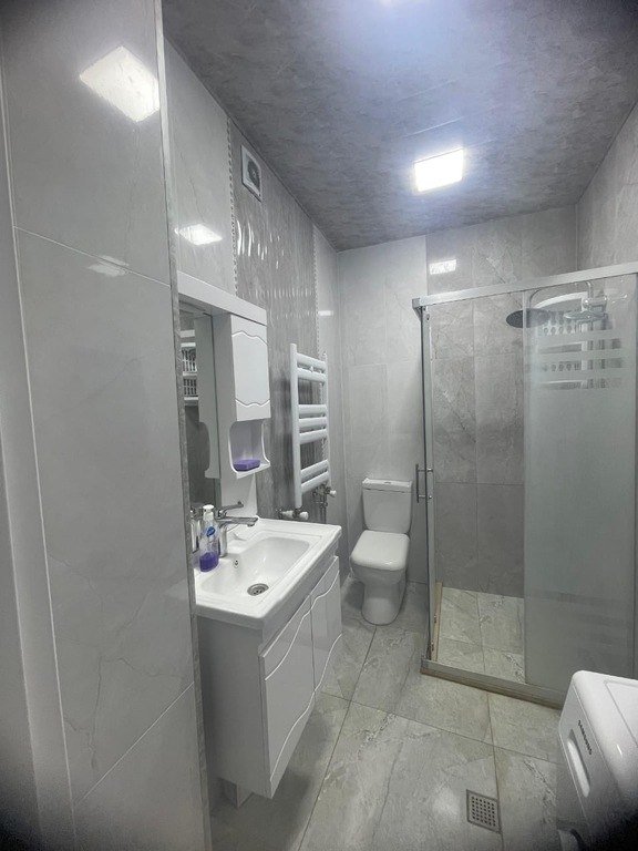 Kirayə verilir 2 otaqlı yeni tikili, 65 m², 28 May m.-10