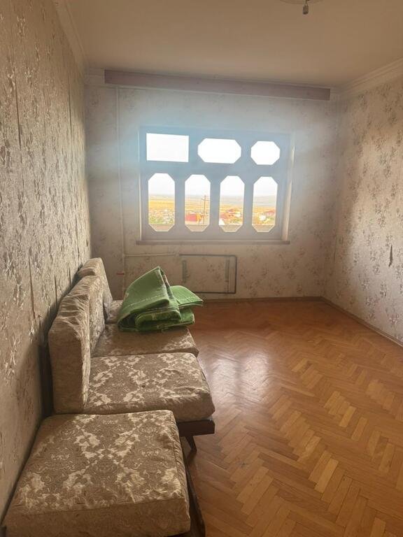 Satılır 4 otaqlı köhnə tikili, 100 m², Köhnə Günəşli-1