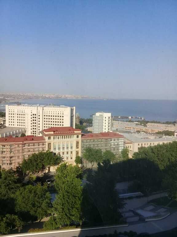 Kirayə verilir 2 otaqlı köhnə tikili, 60 m², İçərişəhər m.-1