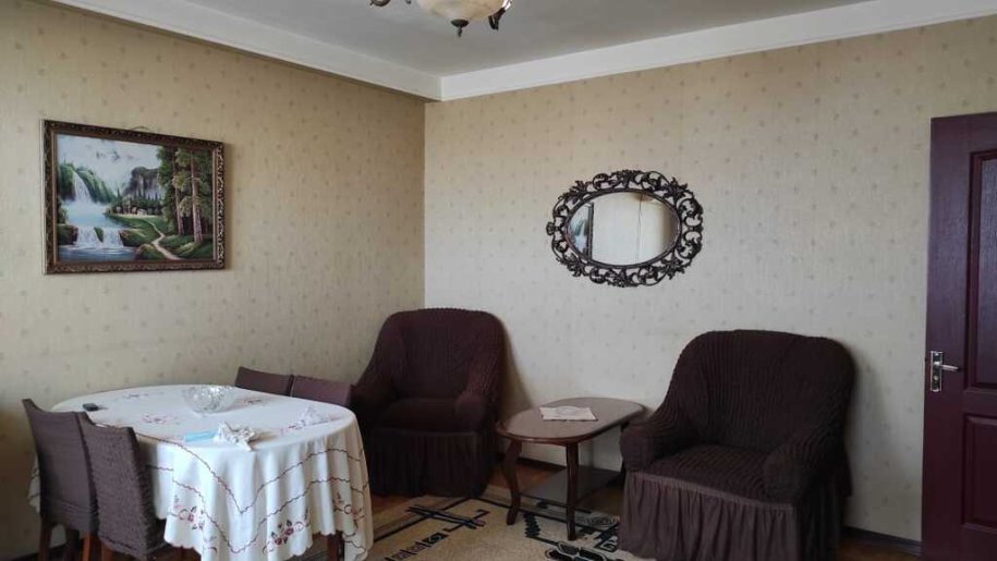 Kirayə verilir 2 otaqlı köhnə tikili, 60 m², İçərişəhər m.-4