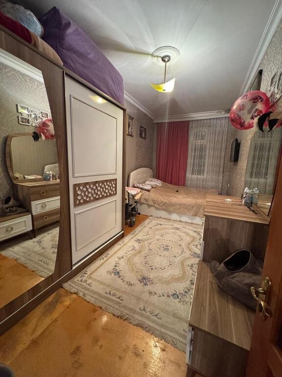 Satılır 3 otaqlı köhnə tikili, 55 m², Memar Əcəmi m.-5