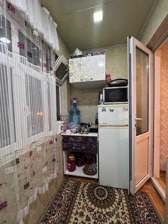 Satılır 3 otaqlı köhnə tikili, 55 m², Memar Əcəmi m.-9