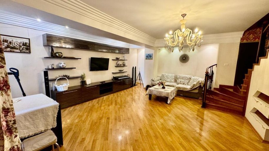 Kirayə verilir 3 otaqlı yeni tikili, 90 m², Sahil m.-1