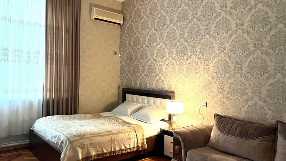Kirayə verilir 1 otaqlı köhnə tikili, 35 m², İçərişəhər m.-2