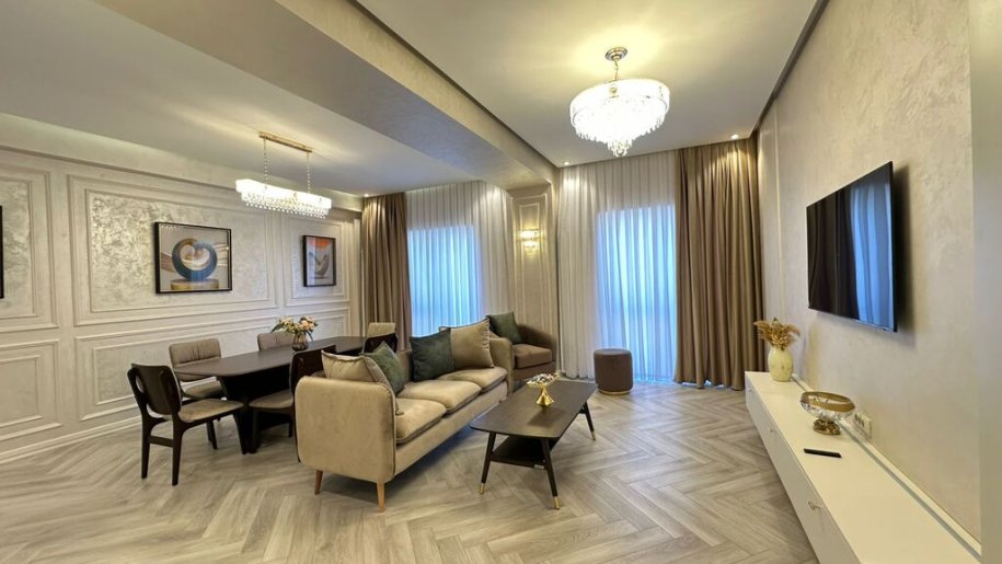 Satılır 3 otaqlı yeni tikili, 135 m², Xətai-1
