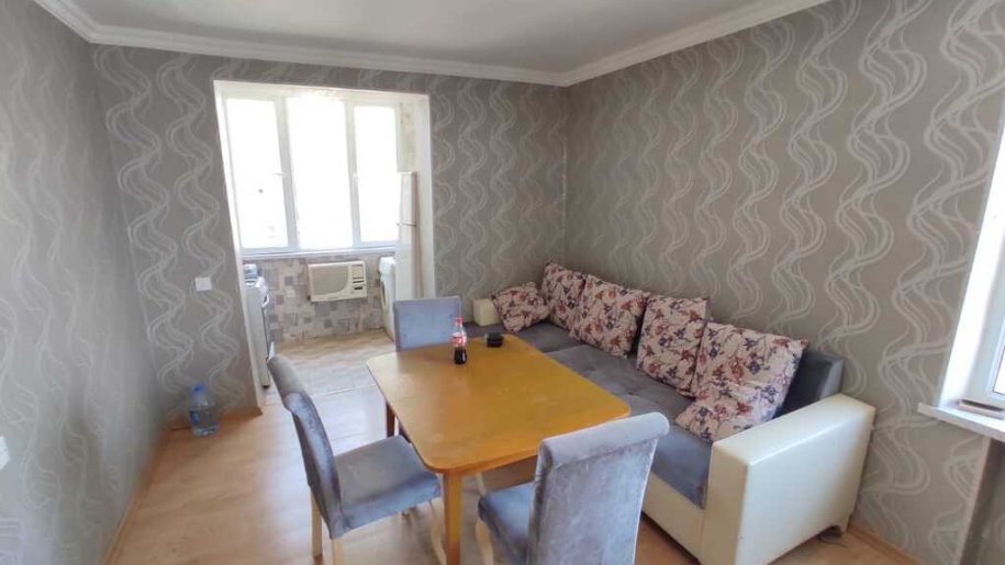 Satılır 1 otaqlı köhnə tikili, 40 m², 28 May m.-1