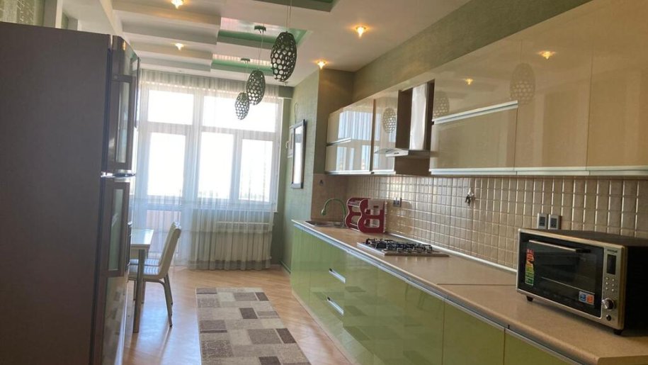 Kirayə verilir 3 otaqlı yeni tikili, 165 m², Nəsimi-21