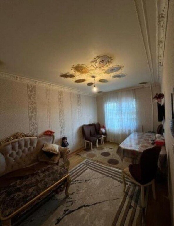 Satılır 2 otaqlı köhnə tikili, 68 m², Suraxanı-1