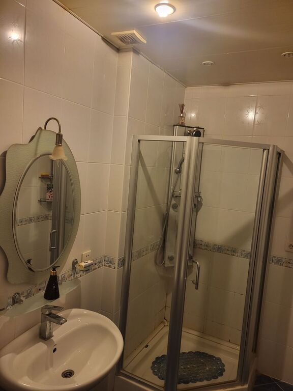 Kirayə verilir 2 otaqlı yeni tikili, 90 m², Elmlər Akademiyası m.-8