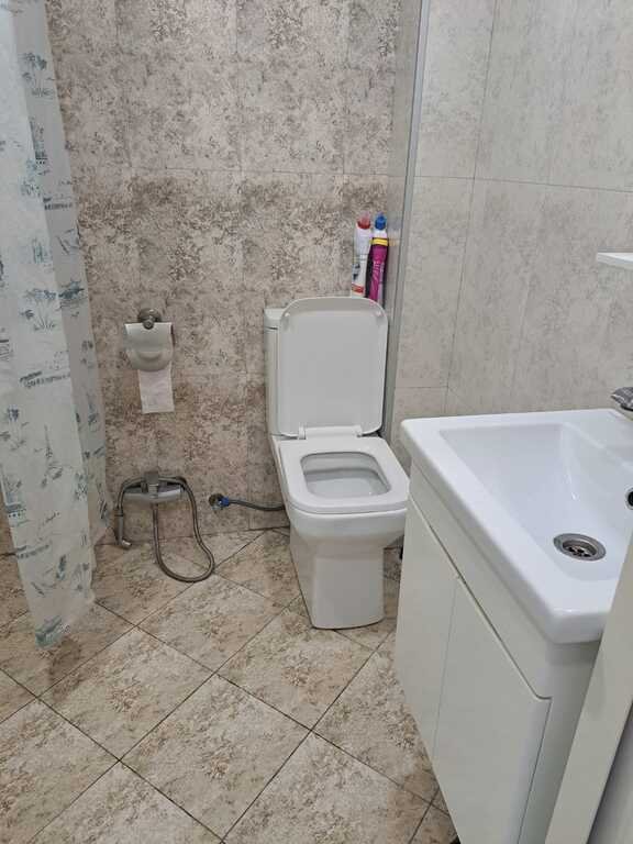 Kirayə verilir 1 otaqlı köhnə tikili, 35 m², Elmlər Akademiyası m.-10