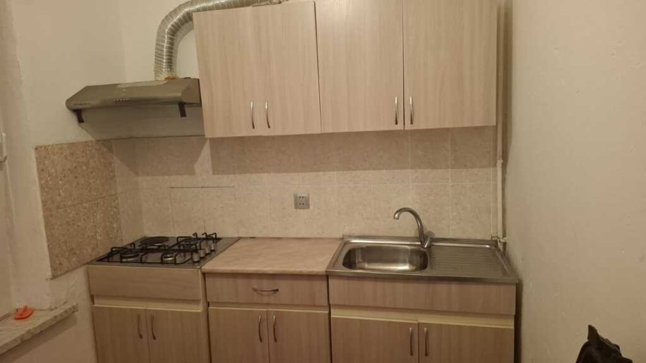 Satılır 2 otaqlı köhnə tikili, 60 m², Suraxanı-7