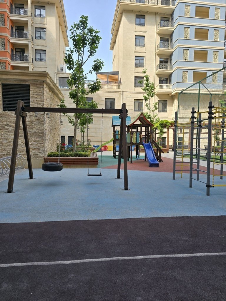 Satılır 4 otaqlı yeni tikili, 213.6 m², Xətai m.-1