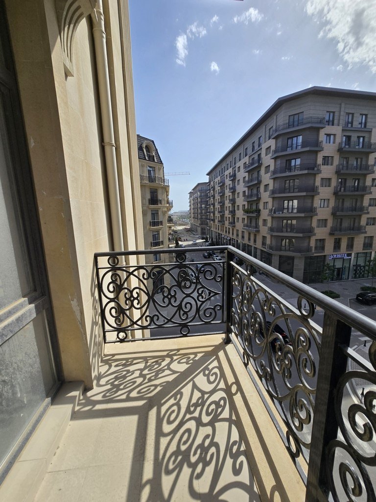 Satılır 4 otaqlı yeni tikili, 213.6 m², Xətai m.-11