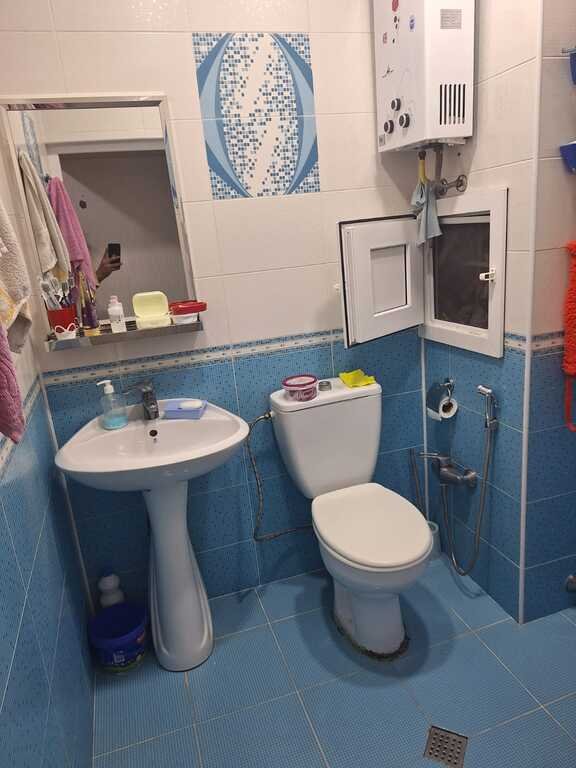 Satılır 3 otaqlı köhnə tikili, 55 m², Memar Əcəmi m.-7