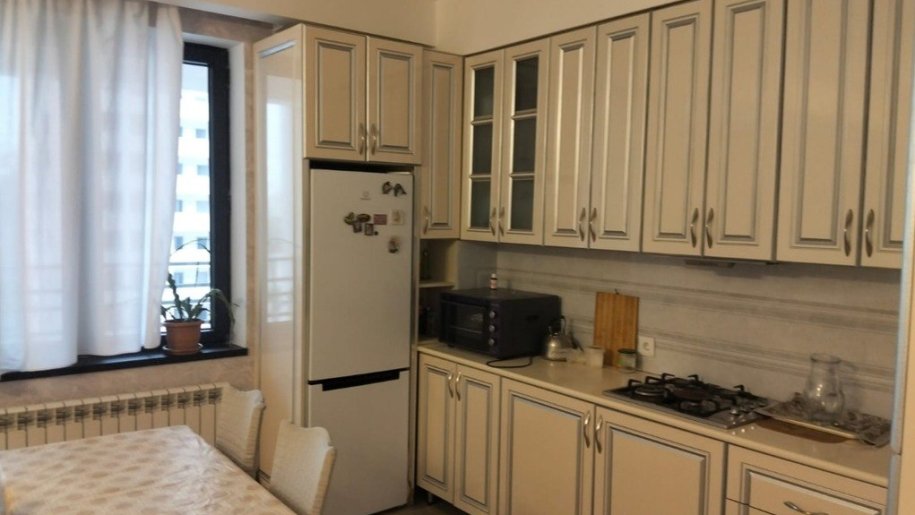 Satılır 3 otaqlı yeni tikili, 110 m², 28 May m.-2