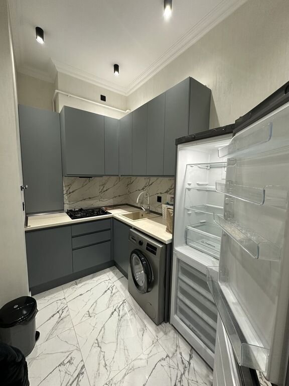 Kirayə verilir 2 otaqlı yeni tikili, 68 m², Qara Qarayev m.-13