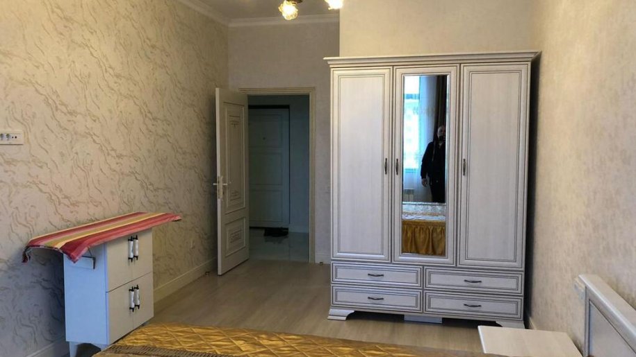 Kirayə verilir 2 otaqlı yeni tikili, 86 m², 8 noyabr-8