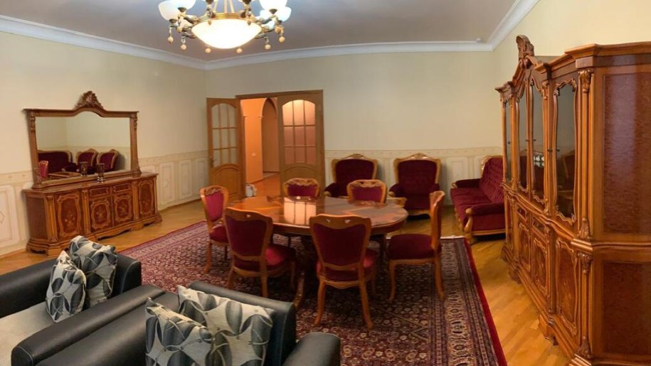 Kirayə verilir 4 otaqlı yeni tikili, 200 m², Nizami m.-3