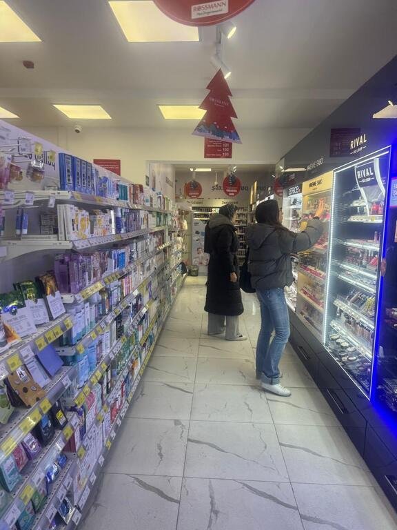 110 m<sup>2</sup> obyekt satılır, Azadlıq Prospekti m.-2