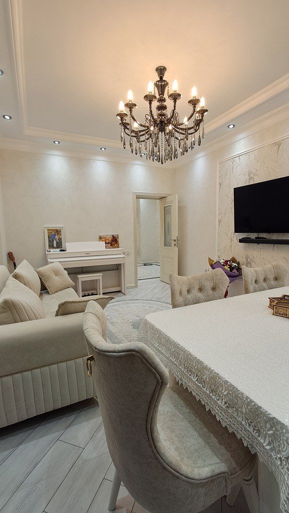 Satılır 2 otaqlı yeni tikili, 88 m², Bakıxanov (Razin)-9