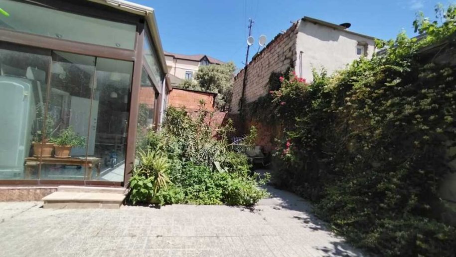 200 m<sup>2</sup> obyekt satılır, Yasamal-4