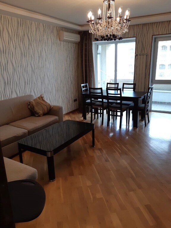 Kirayə verilir 2 otaqlı köhnə tikili, 64 m², İçərişəhər m.-2